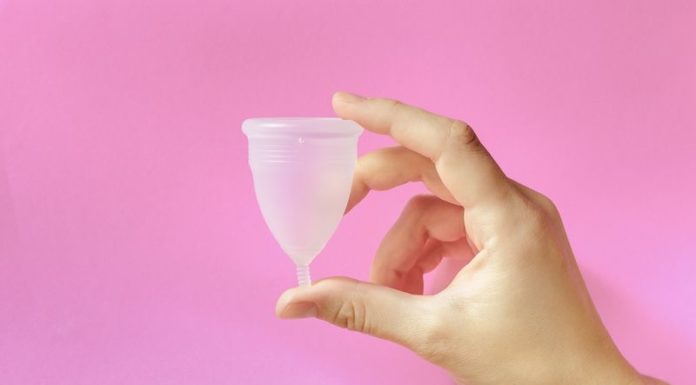 Die Menstruationstasse als Dein neuer Periodenbegleiter